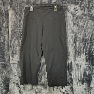 prAna Cropped  Capri Flare Yoga Leggings Women's Small Black